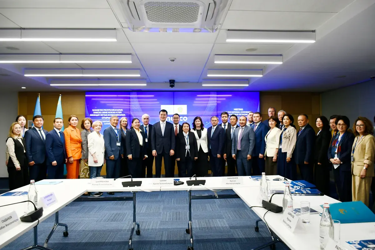 UNIVERSITY REPRESENTATIVE PARTICIPATED IN THE UNESCO AND ISESCO COMMISSION MEETING
